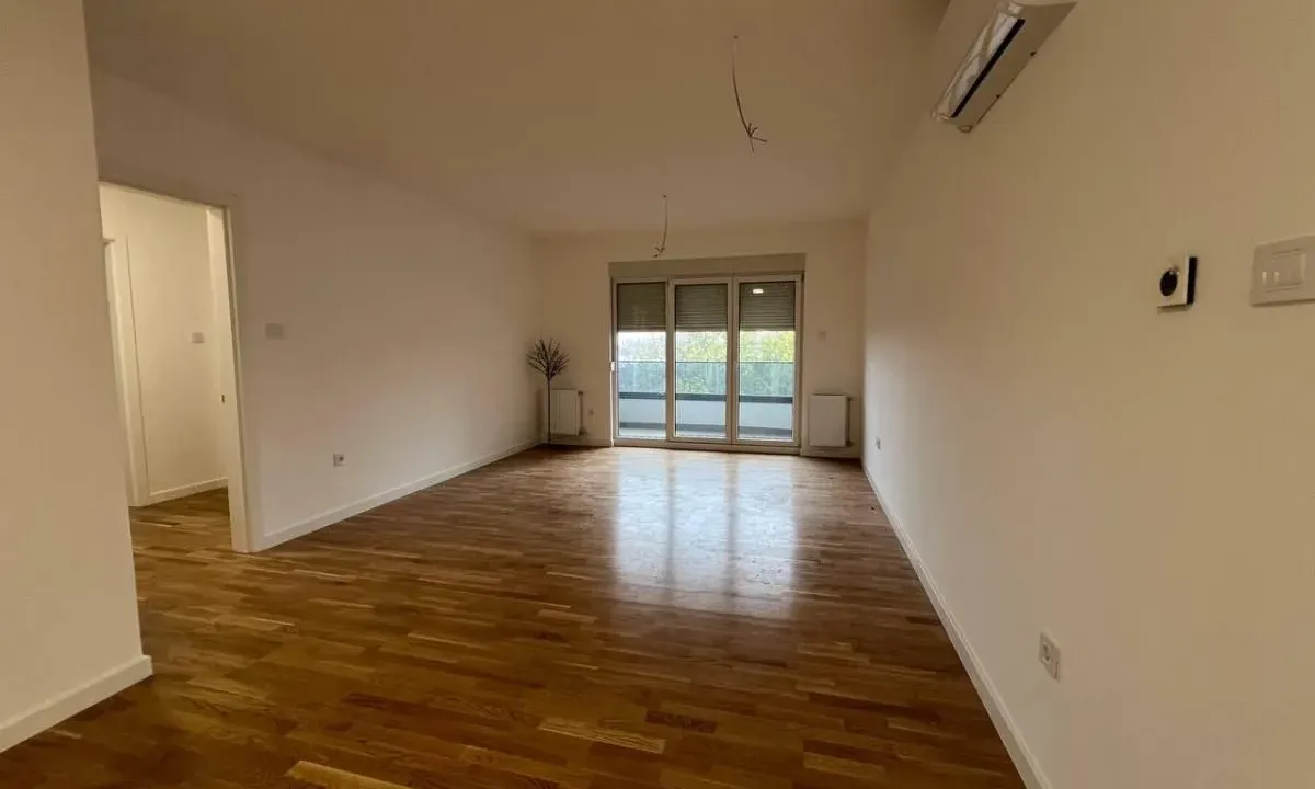 Rent, office space, 92m², Vidovdansko naselje, Novi Sad Sve Podlokacije