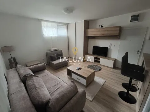 Izdavanje, jednosoban stan, 28m², City Kvart, Podgorica - image 2