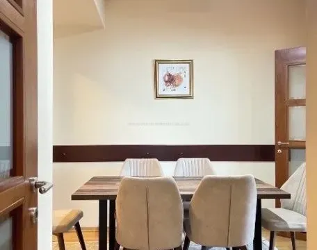 Izdavanje, dvosoban stan, 100m², Centar, Podgorica - image 4