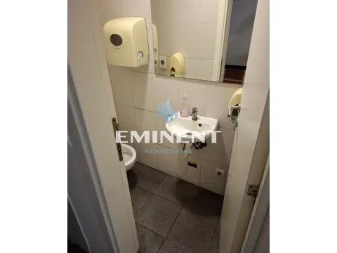 Rent, office space, 130m², Pančevo, Srbija - image 5