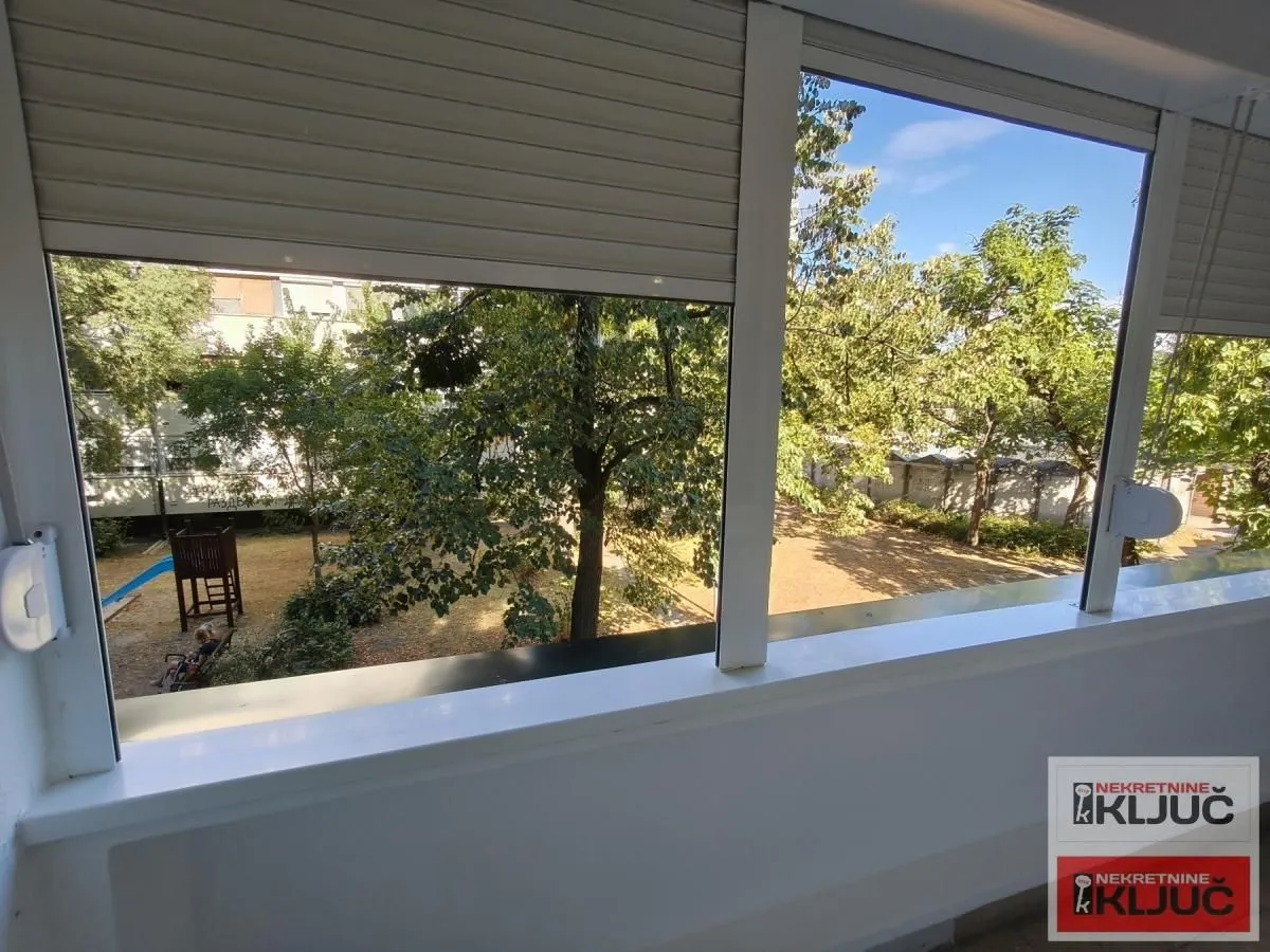 Izdavanje, dvosoban stan, 54m², Liman 1, Novi Sad Sve Podlokacije