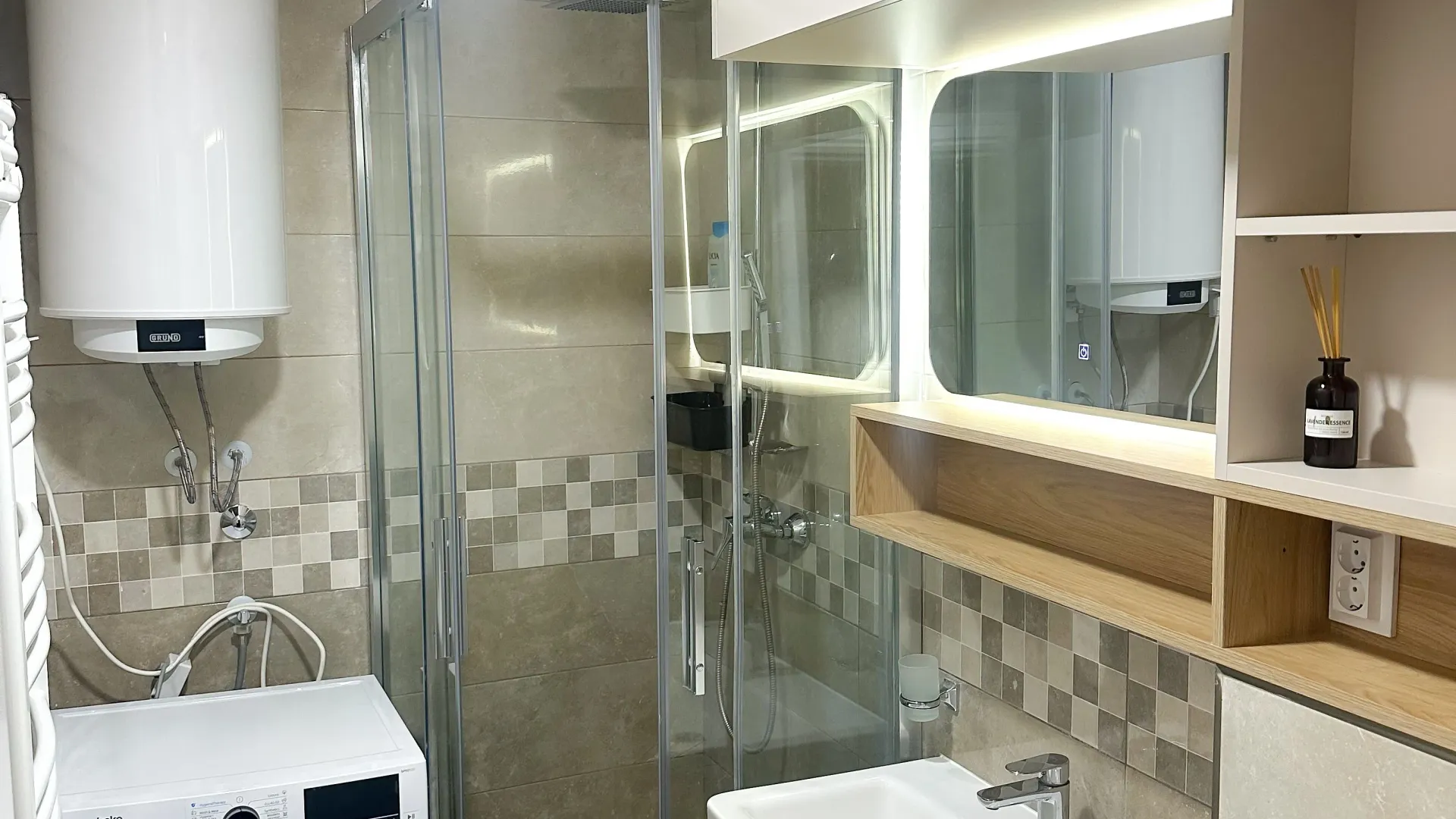 Prodaja, dvosoban stan, 64m², Gruda, Cetinje