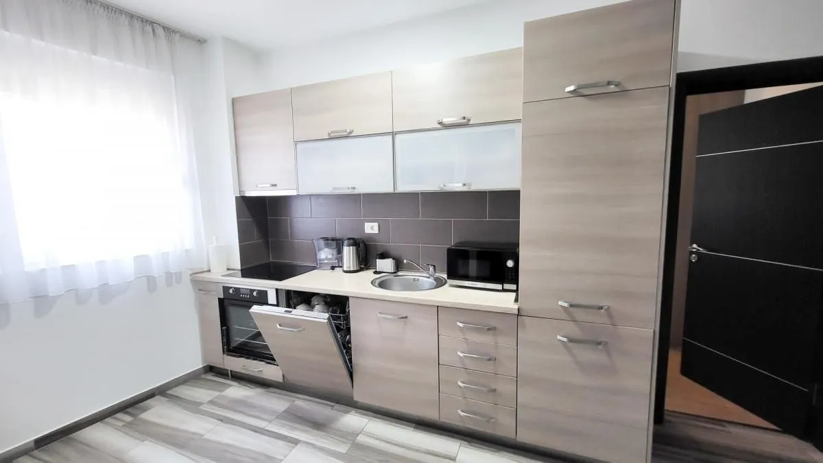 Sale, two bedroom apartment, 67m², Bečići, Budva