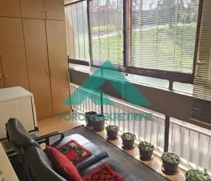 Sale, two bedroom apartment, 77m², Farmaceutski Fakultet, Voždovac Sve Podlokacije - image 8