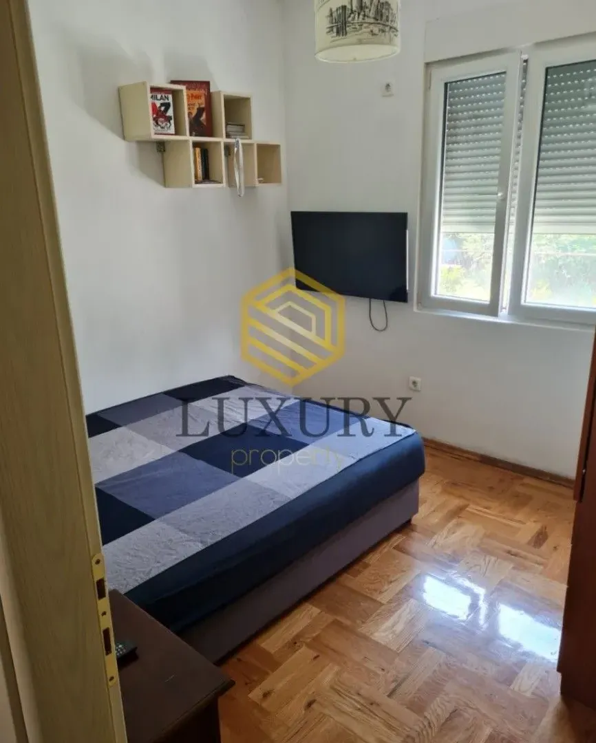 Rent, house, 120m², Tološi, Podgorica