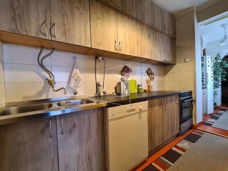 Izdavanje, stan, 60m², Blok 6, Podgorica