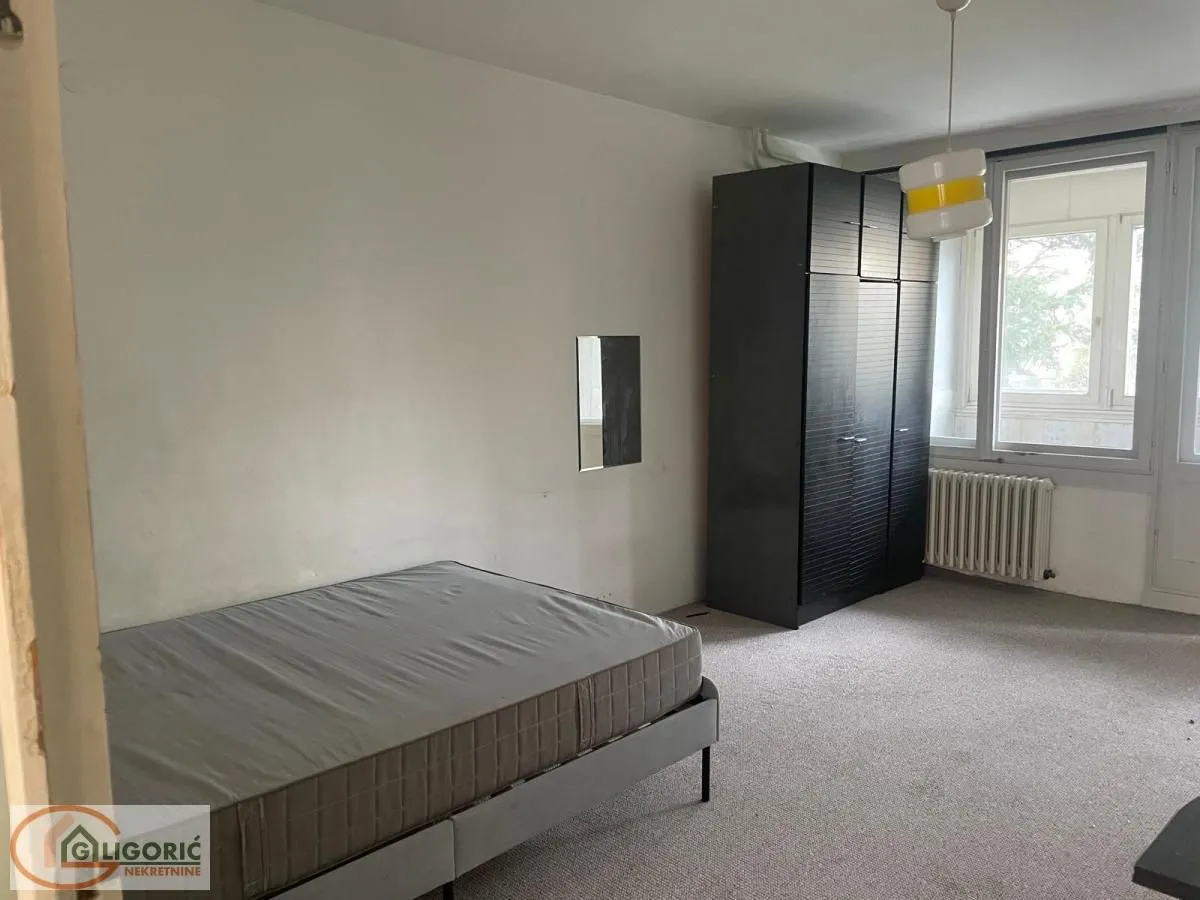 Sale, three bedroom apartment, 94m², Novi Beograd Blok 45, Novi Beograd Sve Podlokacije