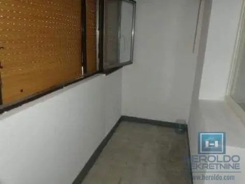 Prodaja, dvosoban stan, 50m², Centar, Jagodina - image 9