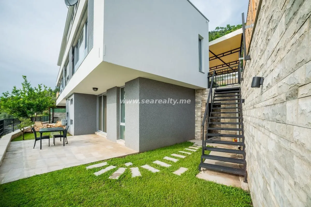 Prodaja, kuća, 280m², Tivat, Crna Gora
