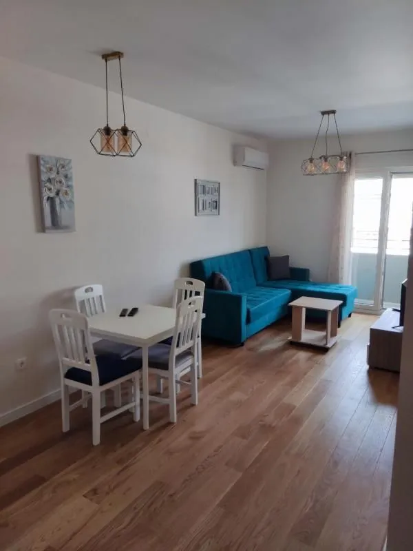 Rent, one bedroom apartment, 43m², Central Point, Podgorica