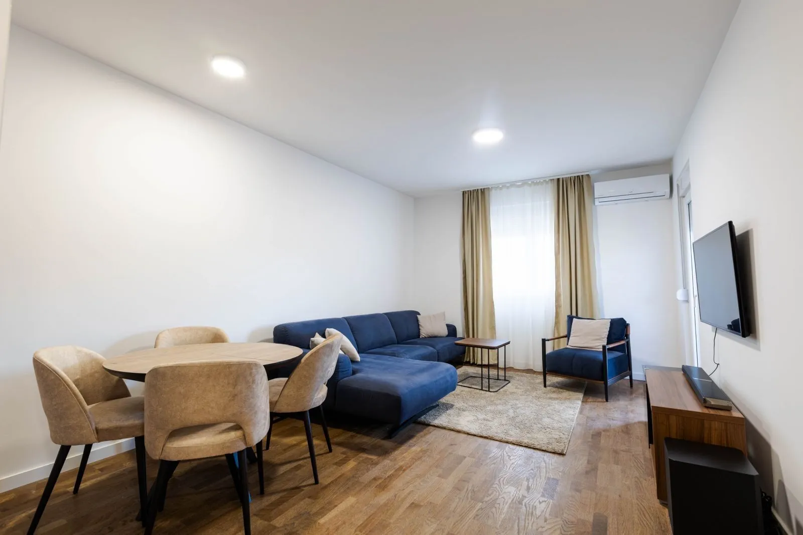 Rent, one bedroom apartment, 46m², Stari Aerodrom, Podgorica
