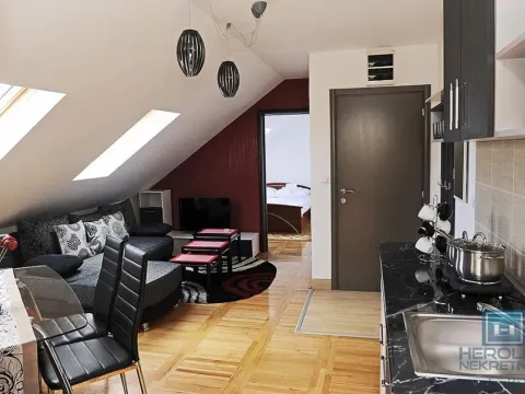 Sale, two bedroom apartment, 43m², Kopaonik, Srbija - image 3
