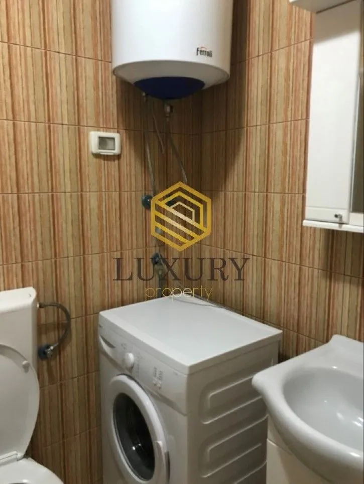 Izdavanje, jednosoban stan, 42m², Momišići, Podgorica