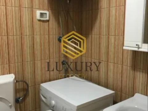 Izdavanje, jednosoban stan, 42m², Momišići, Podgorica - image 4