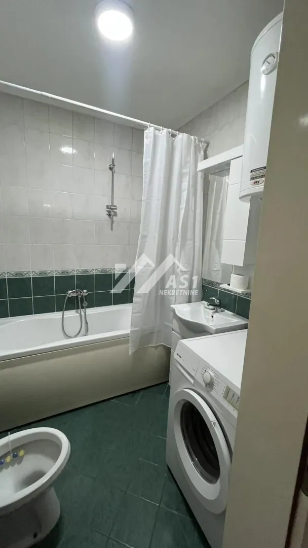 Rent, two bedroom apartment, 59m², Grbavica, Novi Sad Sve Podlokacije