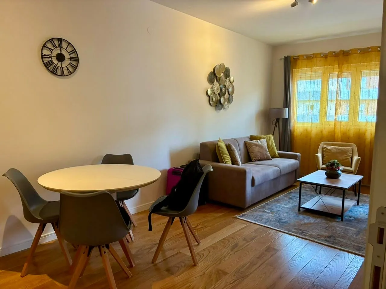 Prodaja, jednosoban stan, 46m², Central Point, Podgorica
