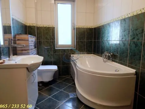 Izdavanje, četvorosoban stan, 130m², Profesorska Kolonija, Palilula Sve Podlokacije - image 16