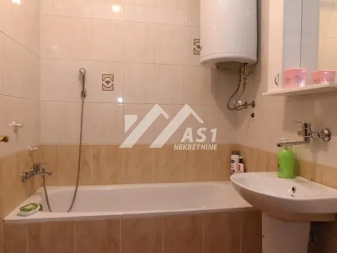 Izdavanje, dvosoban stan, 51m², Bulevar Oslobodjenja, Novi Sad Sve Podlokacije - image 7