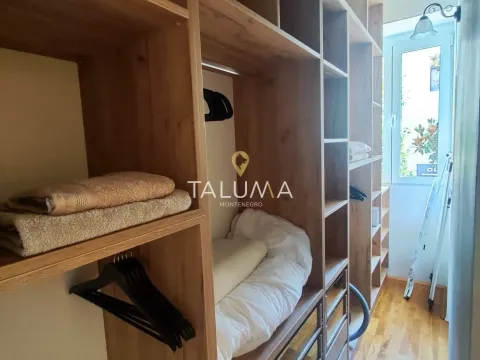 Izdavanje, jednosoban stan, 60m², Centar, Podgorica - image 6