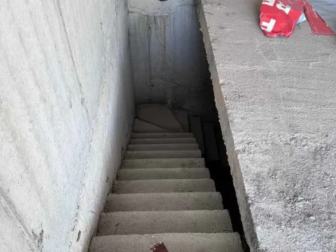 Izdavanje, poslovni prostor, 100m², City Kvart, Podgorica - image 8