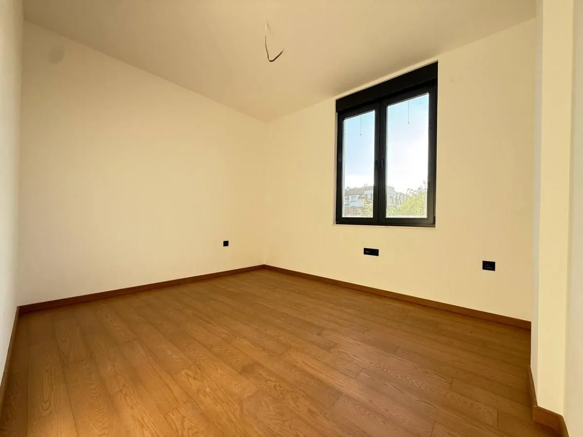 Prodaja, stan, 135m², Bulevar patrijarha Pavla, Novi Sad Sve Podlokacije