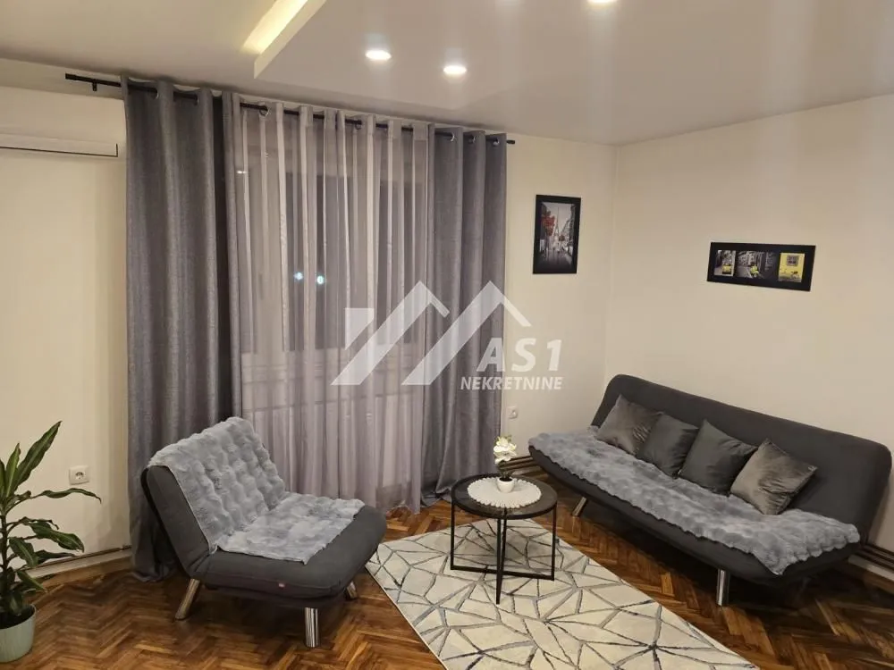 Rent, one bedroom apartment, 37m², Adamovićevo Naselje, Novi Sad Sve Podlokacije