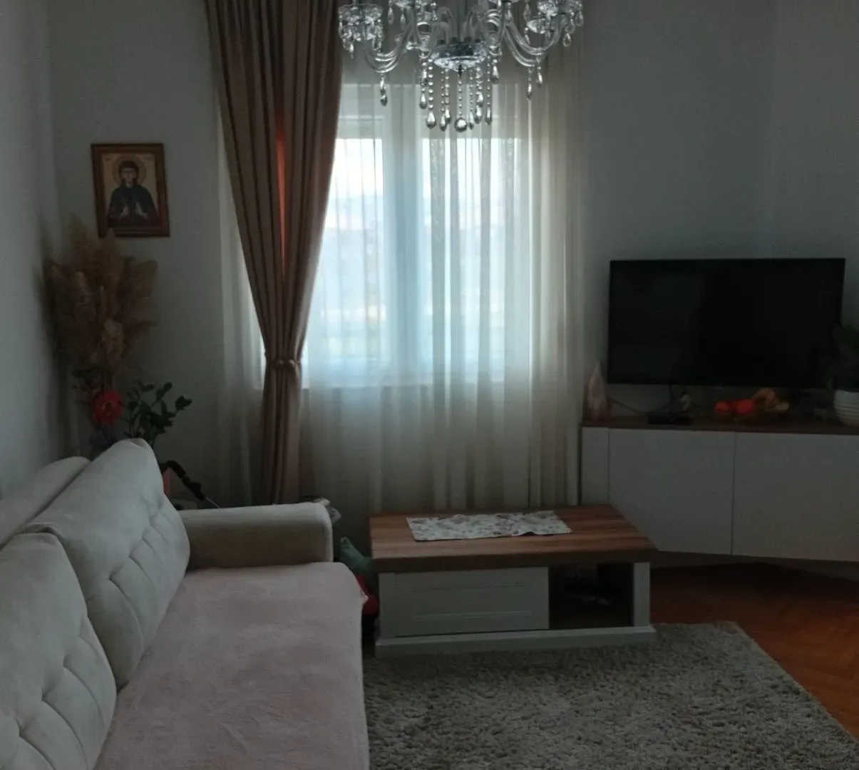 Izdavanje, jednosoban stan, 50m², Stari Aerodrom, Podgorica