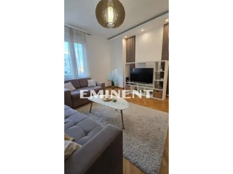 Izdavanje, dvosoban stan, 68m², Stari Grad, Beograd - image 2