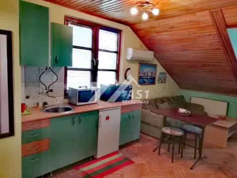 Rent, one bedroom apartment, 35m², Sajam, Novi Sad Sve Podlokacije - image 3