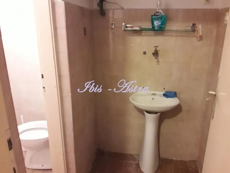 Rent, office space, 88m², Voždovac Sve Podlokacije, Beograd
