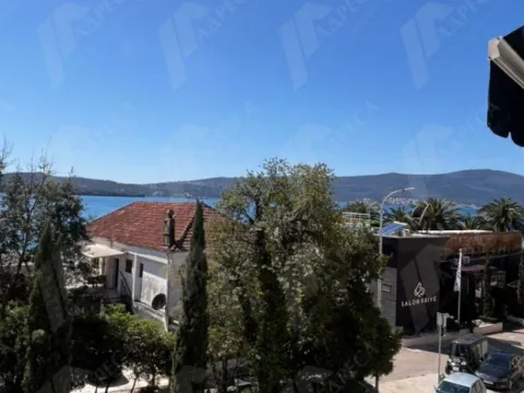 Prodaja, dvosoban stan, 48m², Centar, Tivat