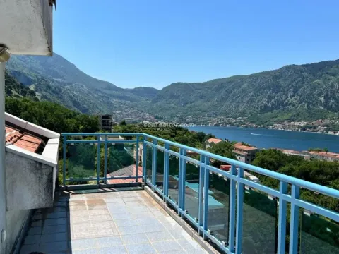 Prodaja, dvosoban stan, Dobrota, Kotor - image 5