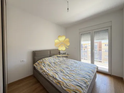 Izdavanje, dvosoban stan, 75m², City Kvart, Podgorica - image 10