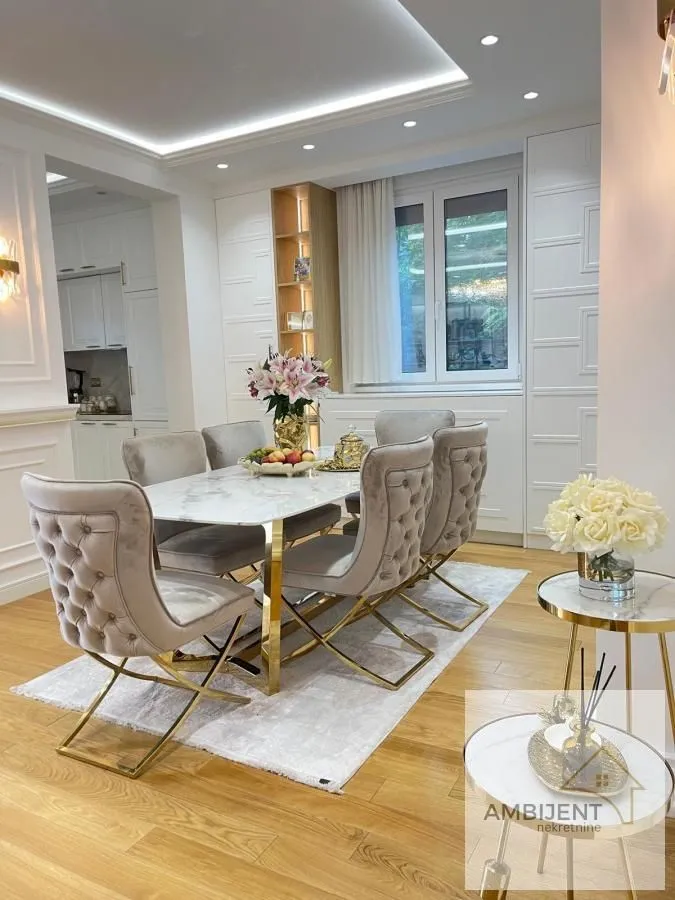 Sale, four bedroom apartment, 175m², Savski Venac, Beograd