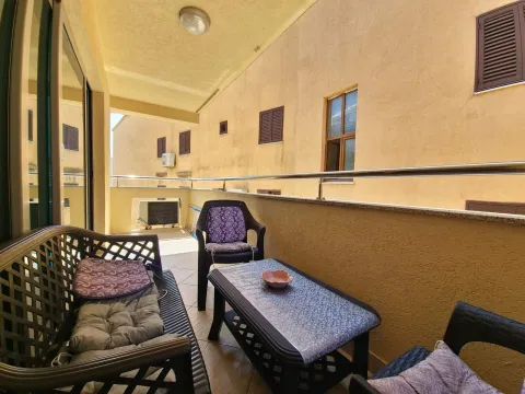 Rent, two bedroom apartment, 80m², Kamenovo, Budva - image 7