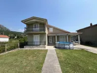 Prodaja, kuća, 170m², Murtovina, Podgorica - image 1