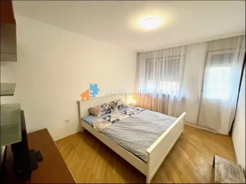 Rent, four bedroom apartment, 102m², Vračar Hram, Vračar Sve Podlokacije - image 16