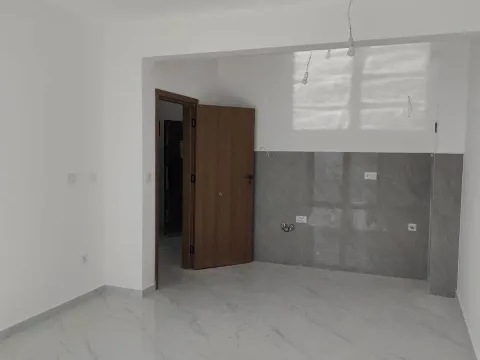 Prodaja, jednosoban stan, 46m², Ilino, Bar - image 4