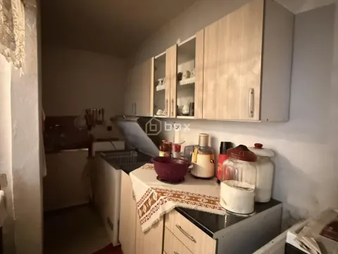 Prodaja, kuća, 59m², Medijana, Niš - image 16