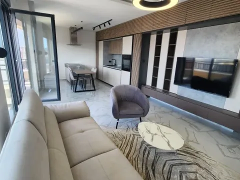 Rent, one bedroom apartment, 70m², Centar, Podgorica - image 1