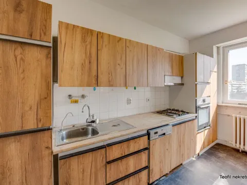 Prodaja, dvosoban stan, 78m², Zemun Kej, Zemun Sve Podlokacije - image 10