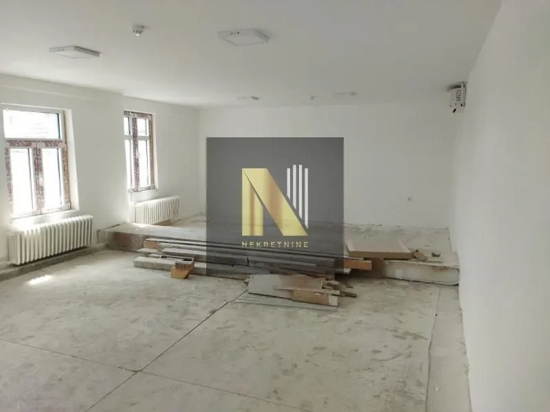 Rent, office space, 449m², Centar, Novi Sad