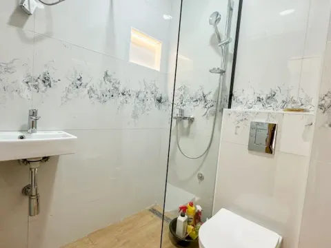 Prodaja, jednosoban stan, 23m², Gintaš, Podgorica - image 12