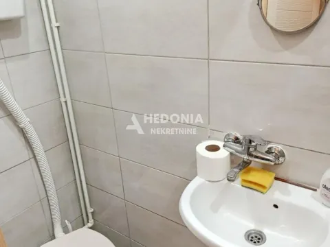 Prodaja, dvosoban stan, 64m², Zemun Centar, Zemun Sve Podlokacije - image 11
