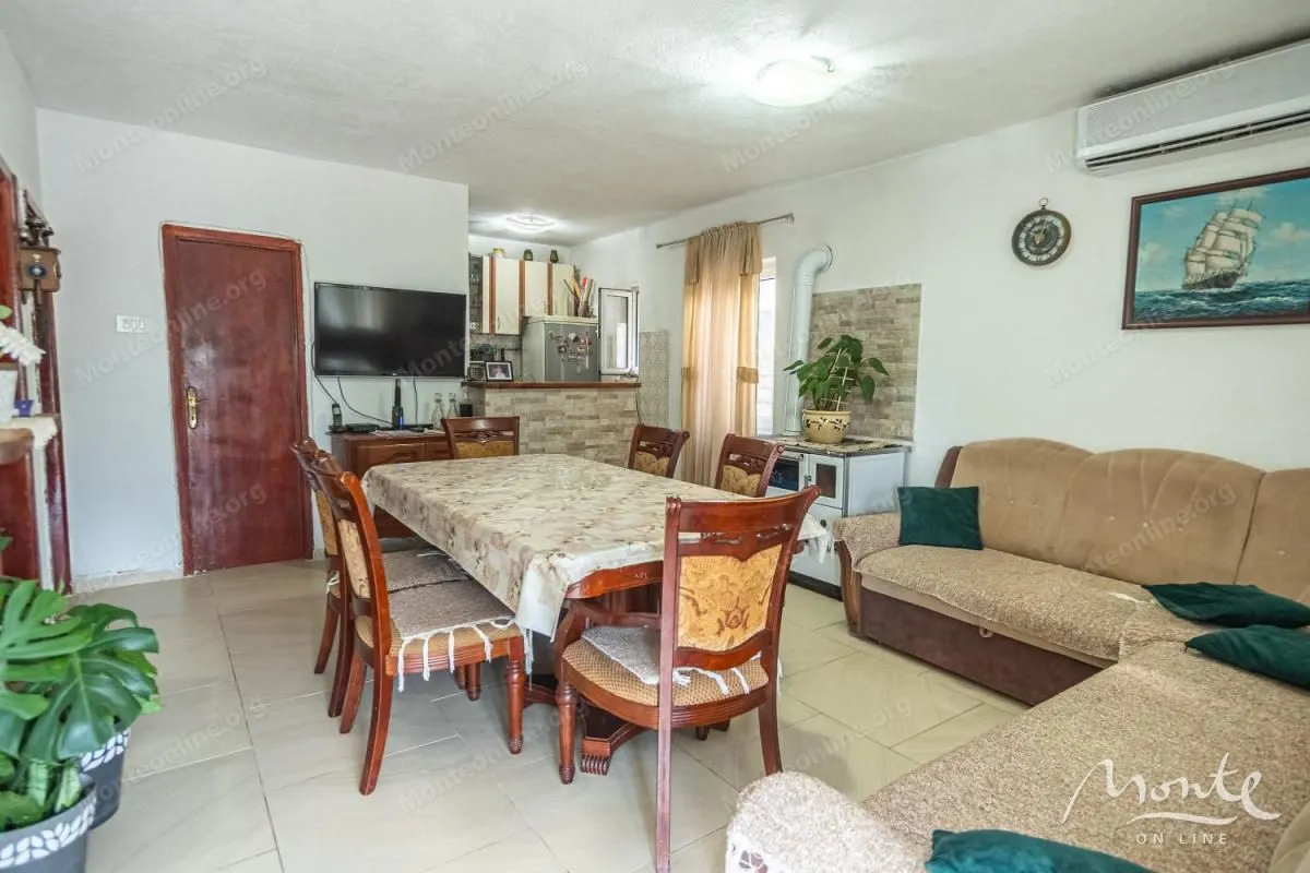 Prodaja, kuća, 64m², Zelenika, Herceg Novi