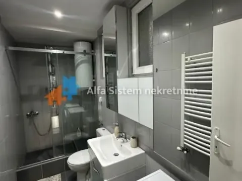 Izdavanje, dvosoban stan, 48m², Stari Grad, Beograd - image 21