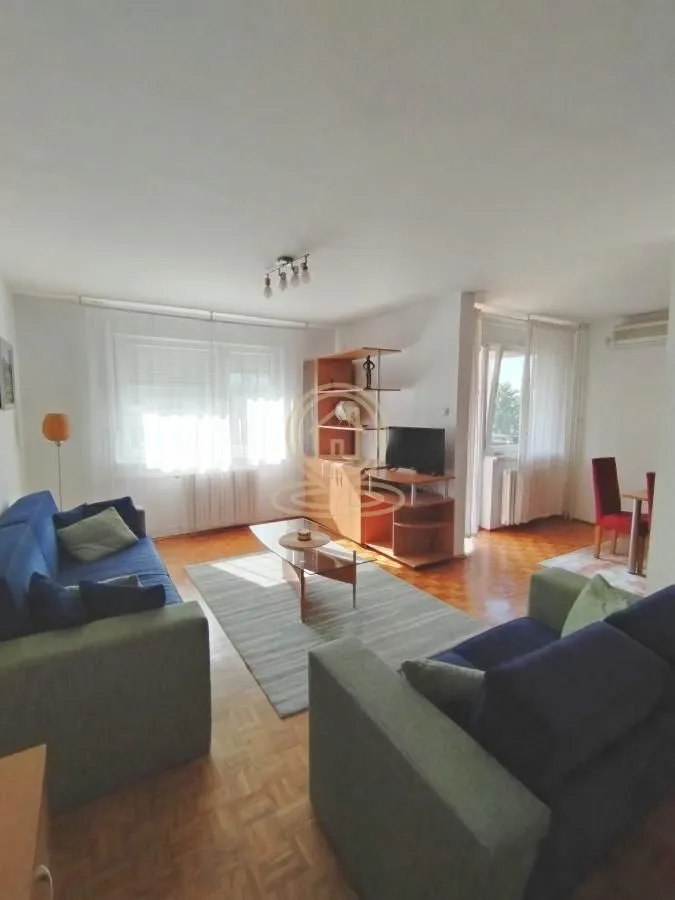 Rent, two bedroom apartment, 66m², Stari Grad, Beograd