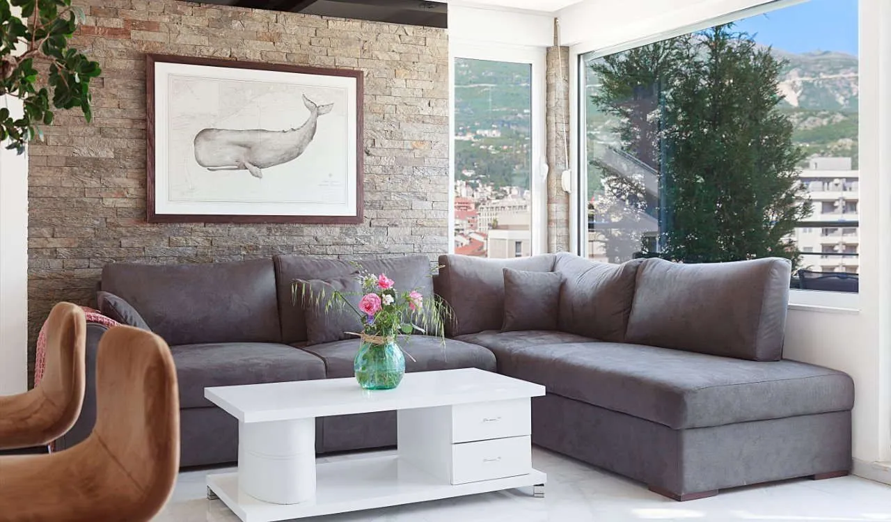 Prodaja, trosoban stan, 85m², Centar, Budva