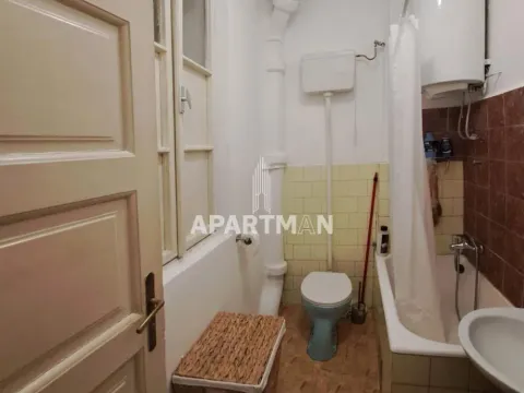 Prodaja, trosoban stan, 74m², Kalenić Pijaca, Vračar Sve Podlokacije - image 10