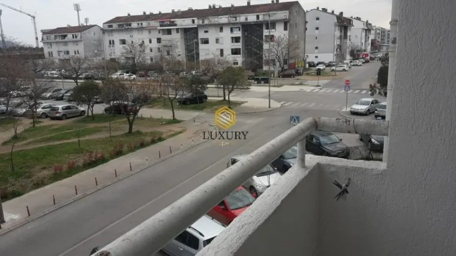 Rent, apartment, 69m², Stari Aerodrom, Podgorica